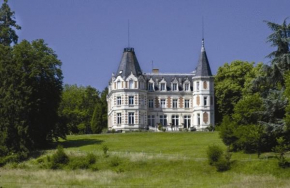  Château De L'aubrière - Les Collectionneurs  Ла Мемброль-Сюр-Шуазий